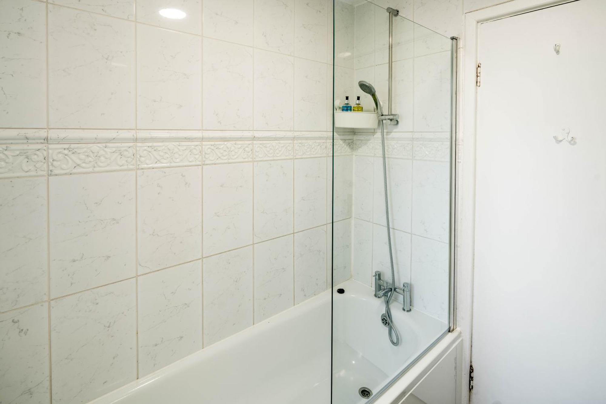 Southken Palace Suites Лондон Екстер'єр фото